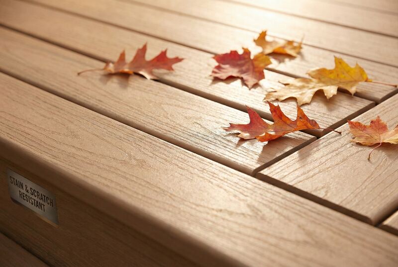 Deckorators Vista composite decking